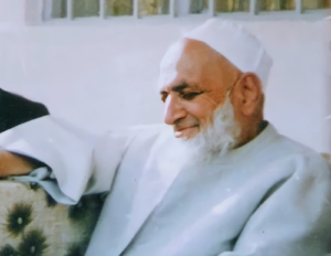 دارهم مادمت في دارهم